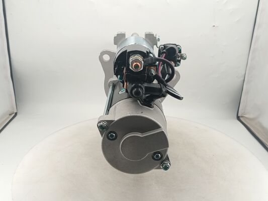 Démarreur de moteur 24V 8KW 11T pour moteurs diesel Isuzu avec accessoires