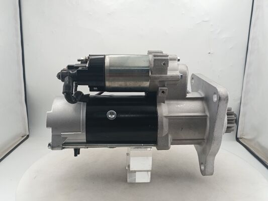 Démarreur de moteur 24V 8KW 11T pour moteurs diesel Isuzu avec accessoires